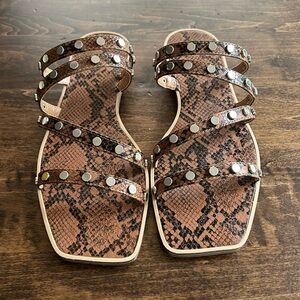 NWOT ZBY slip in snake print strap sandals Size 9